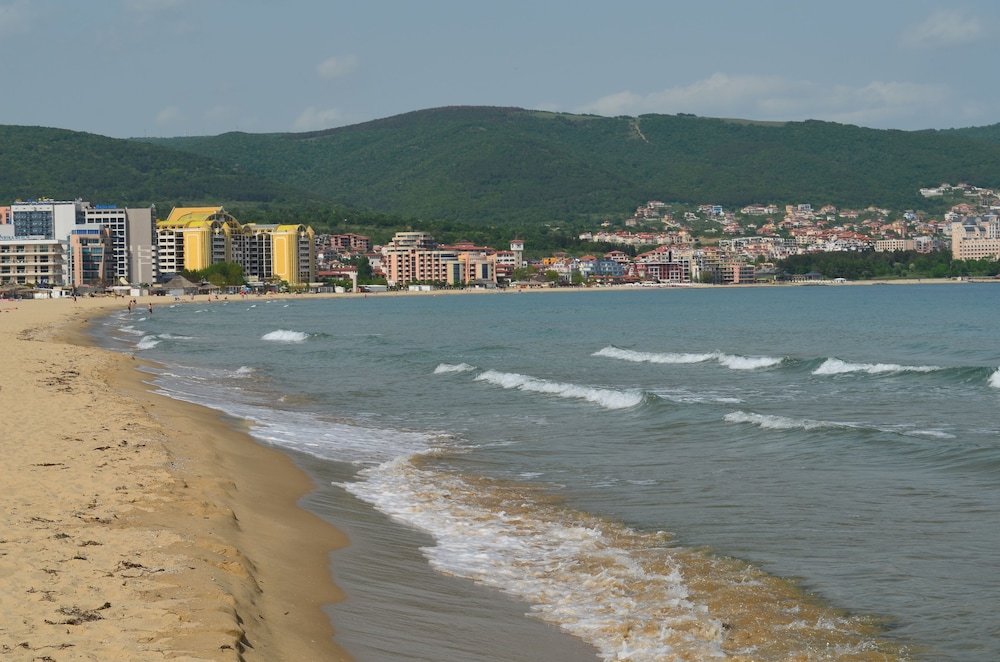 Villa On The Black Sea 24/38