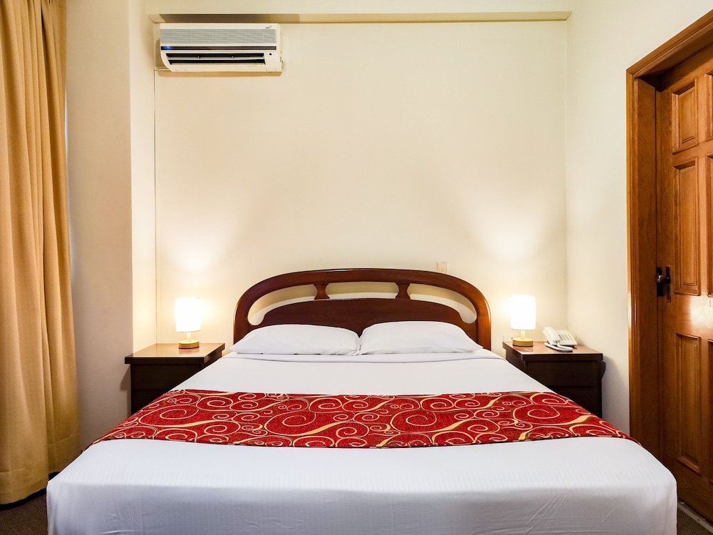 Lido Hotel 13/42