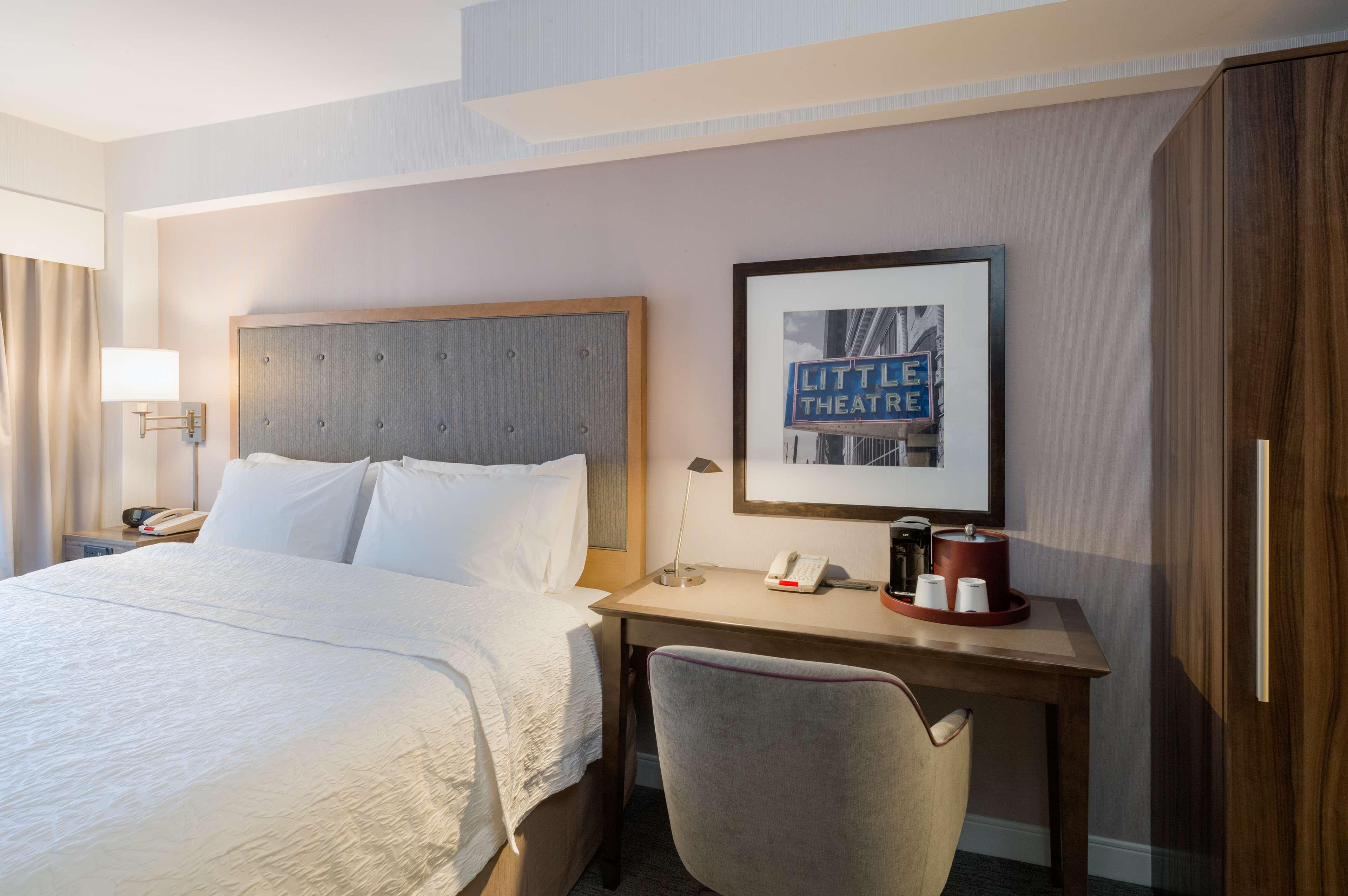 PREMIUM, KING BED