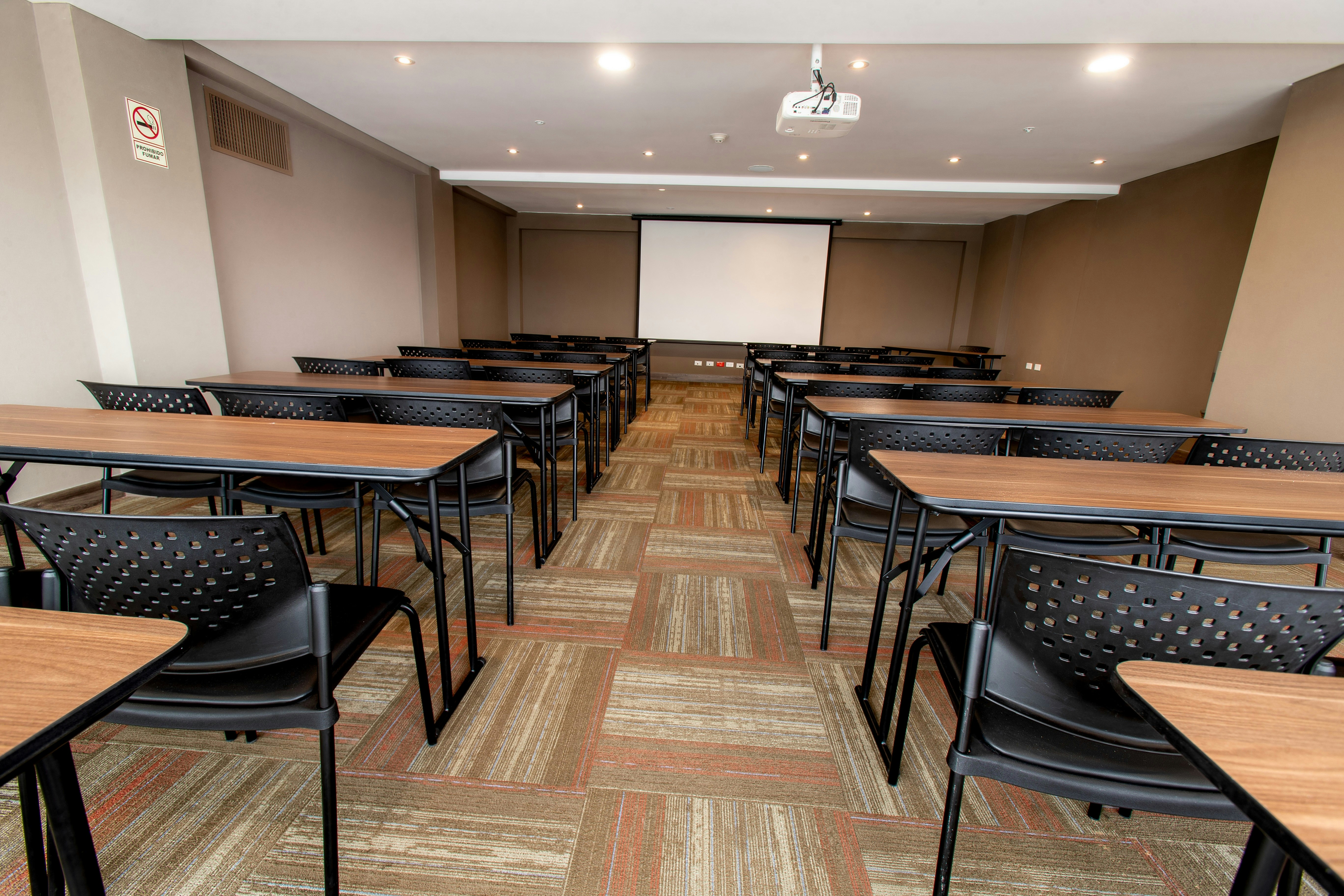 Hampton by Hilton Lima San Isidro 15/17