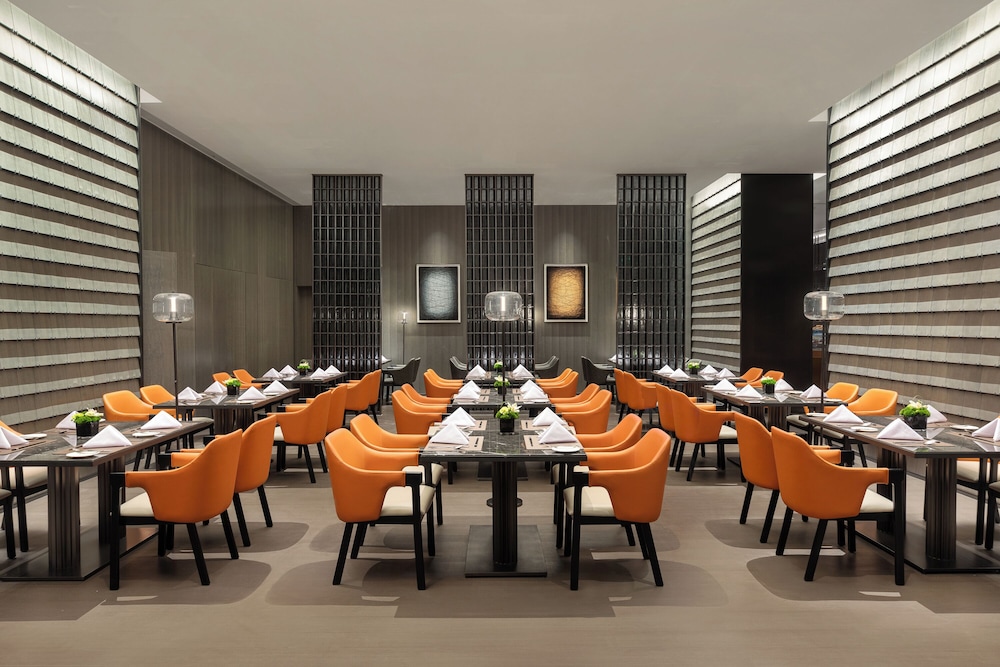 Wyndham Grand Chengdu East 50/67