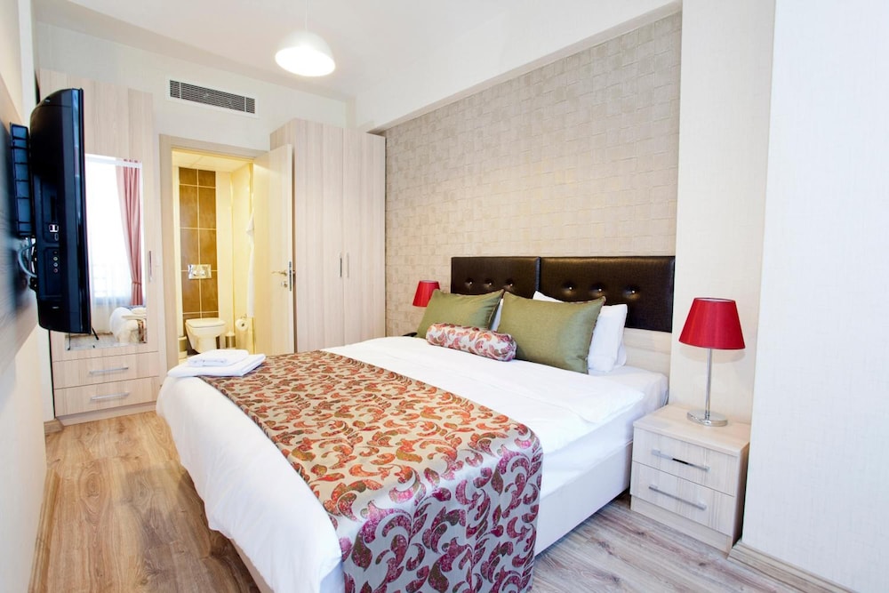 La Flora House Otel 5/35