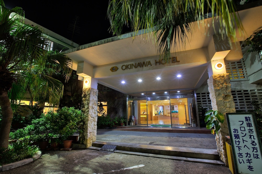 Okinawa Hotel 6/71