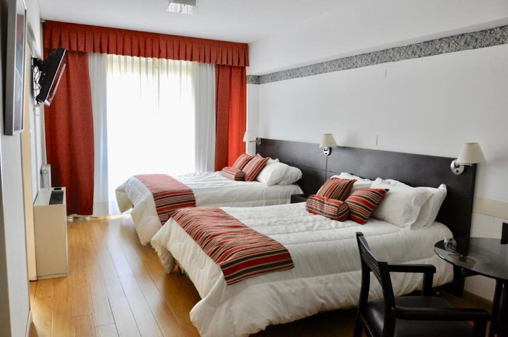 Golf Tower Suites Apartments 13/64
