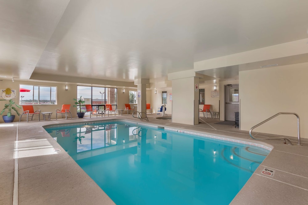 Best Western Plus The Four Corners Inn 38/69