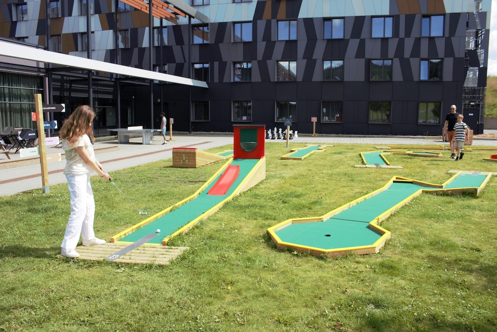 MOXY OSLO X 40/78