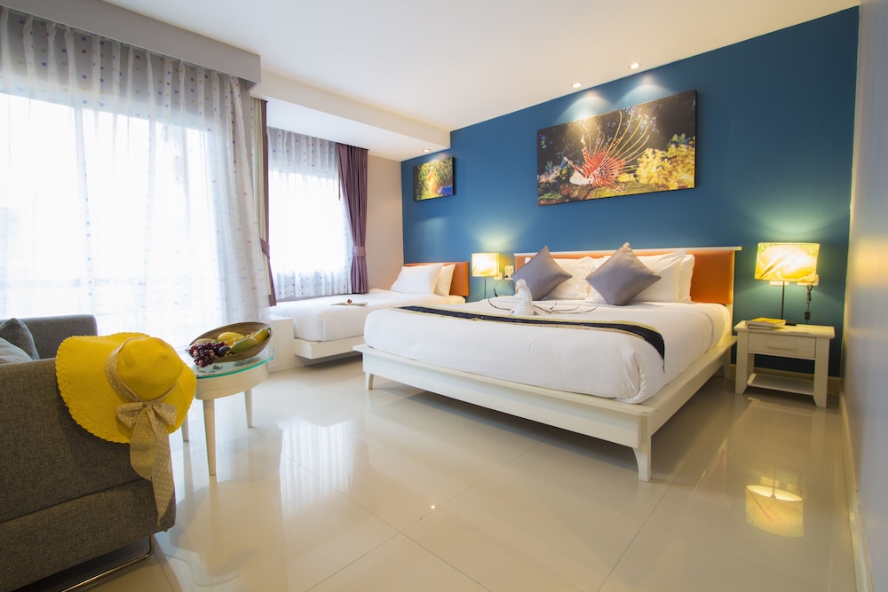 GRAND SUPERIOR, DOUBLE OR TWIN BED