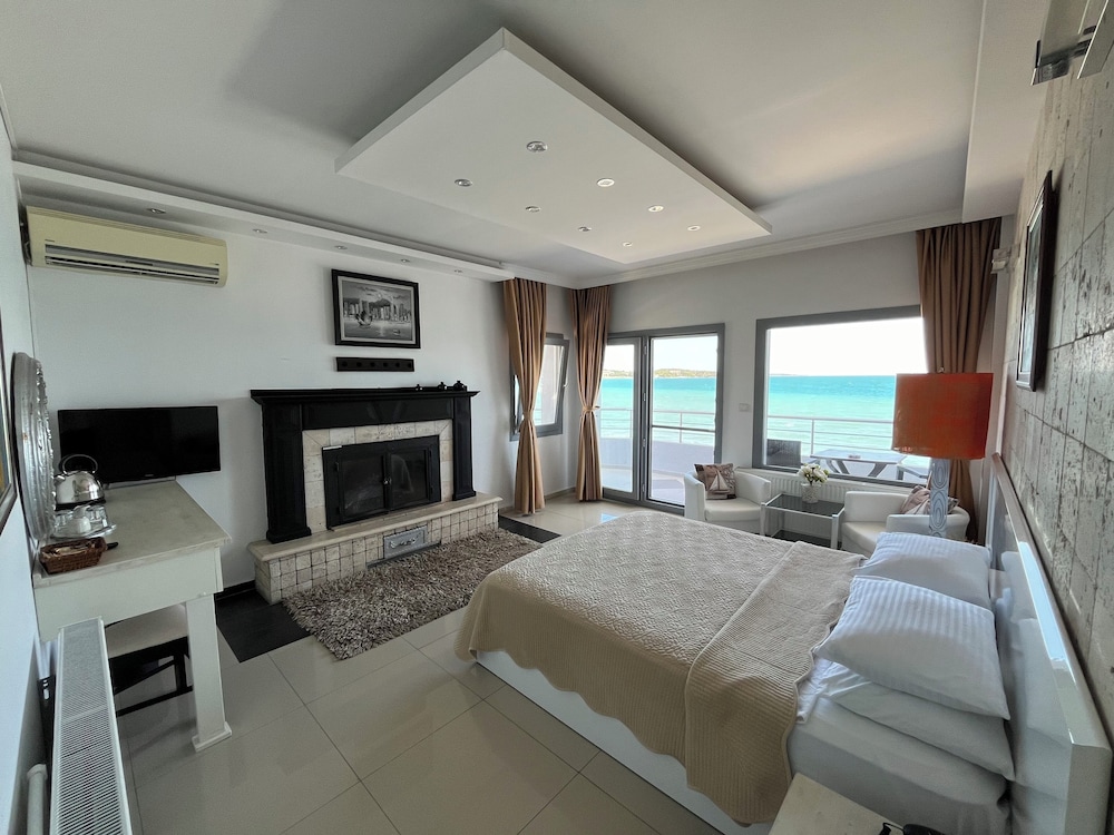 Urla Yelken Hotel- Adult +15 17/49