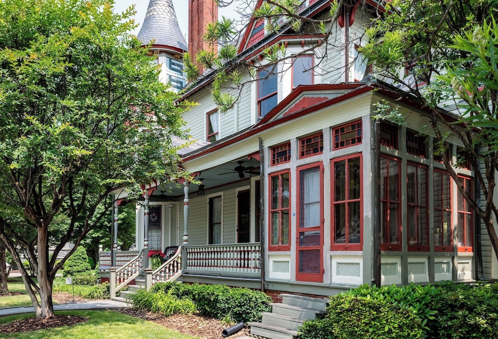 Gillis Grier Bed and Breakfast 4/50