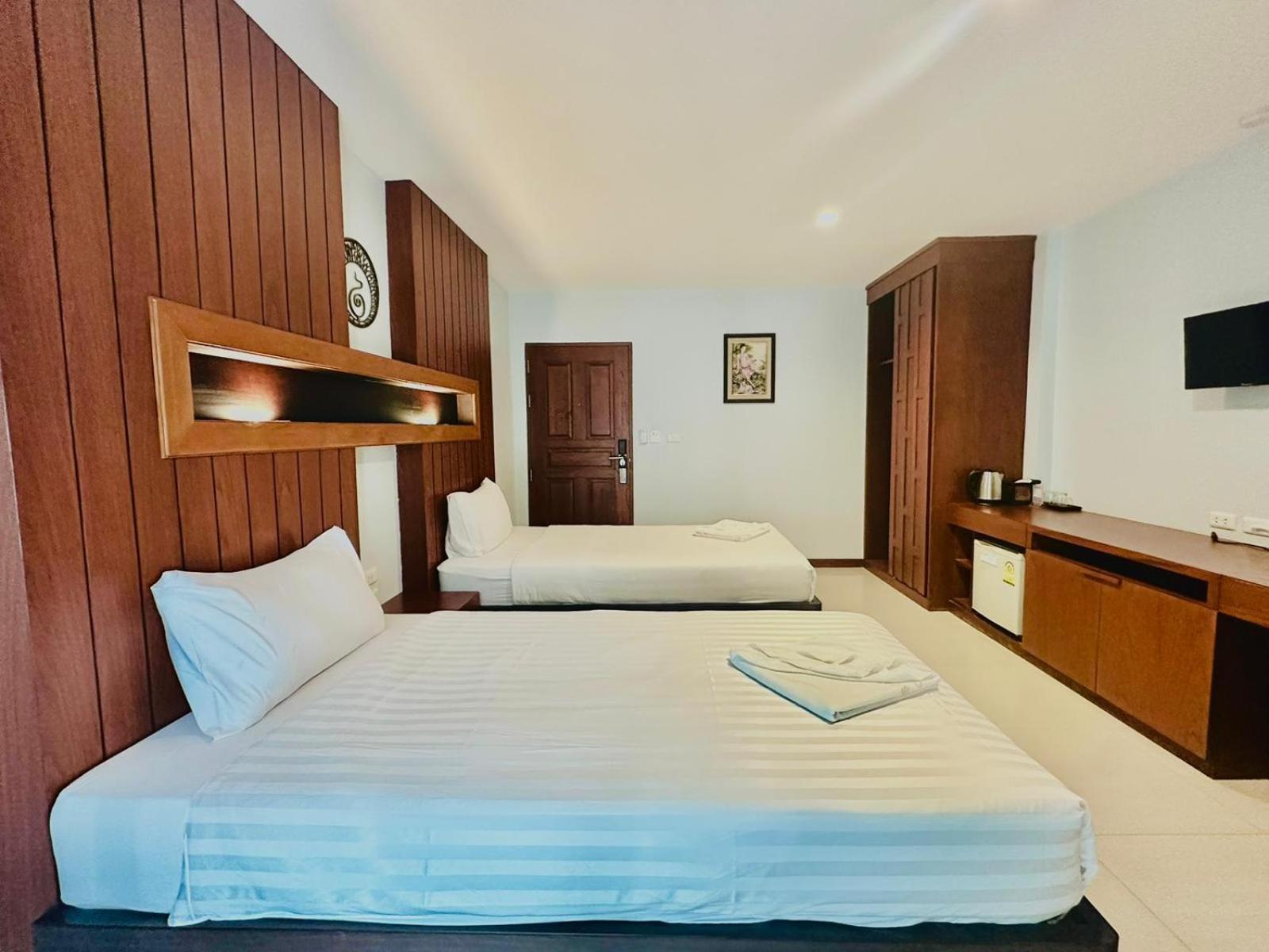 Cokoon Deva Patong Hotel 21/38