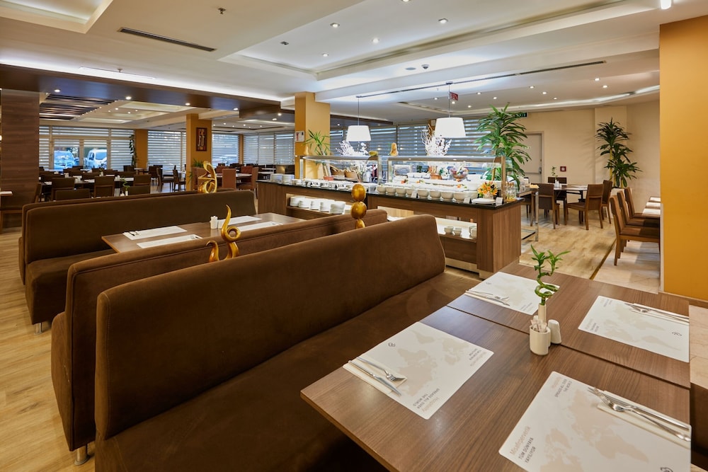 Dedeman Park Gaziantep 37/67