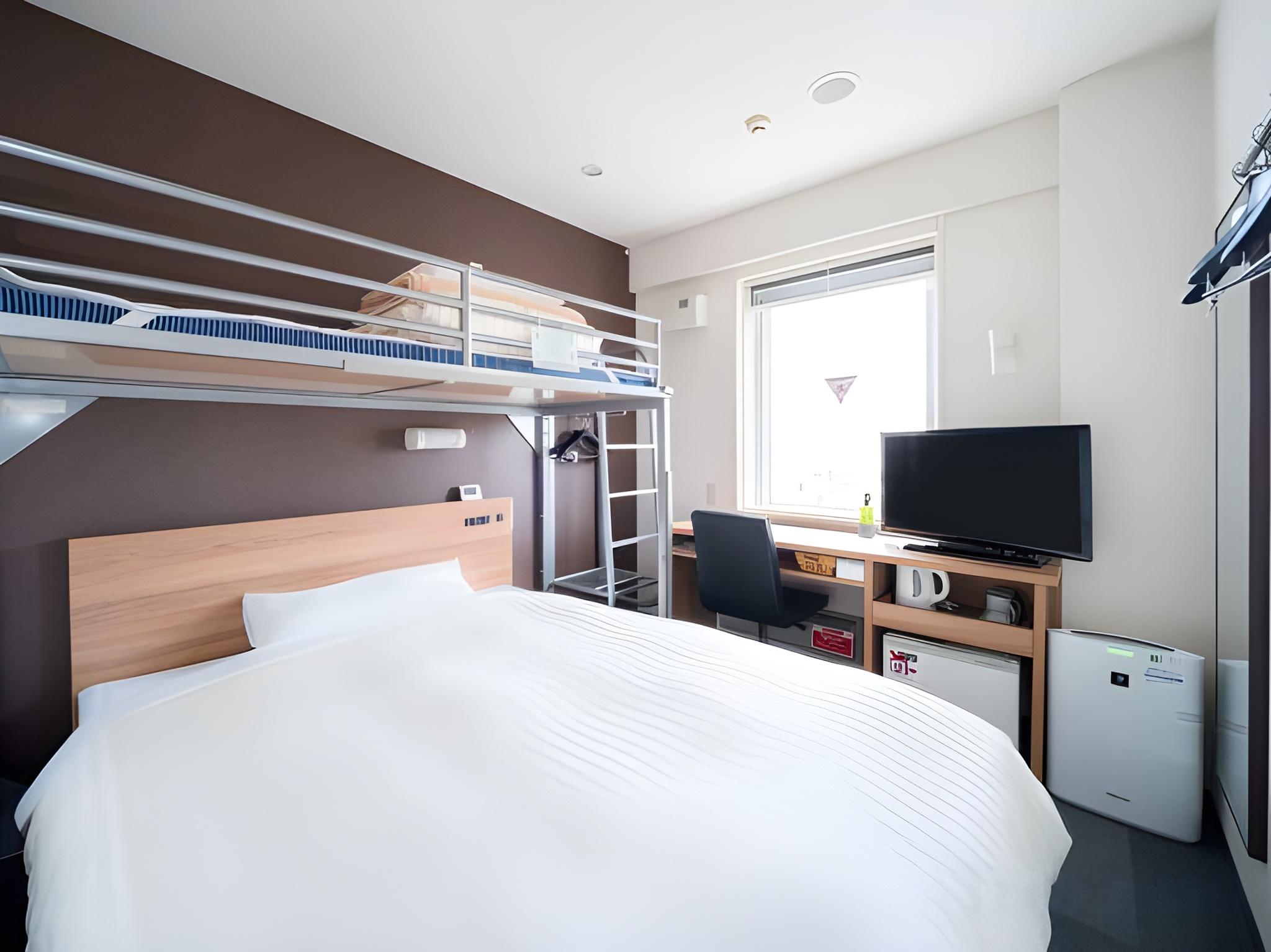 Standard, Double Bed
