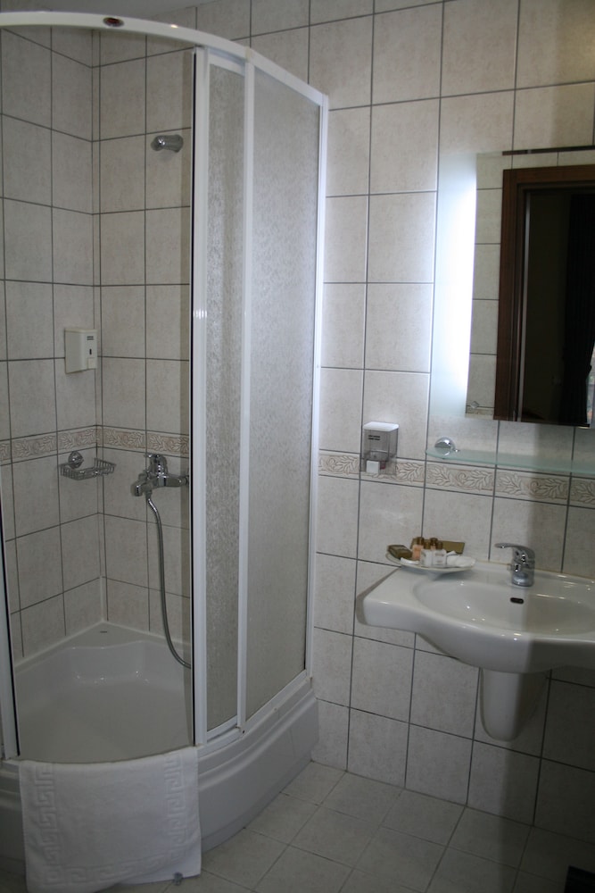 NYSA HOTEL 48/50
