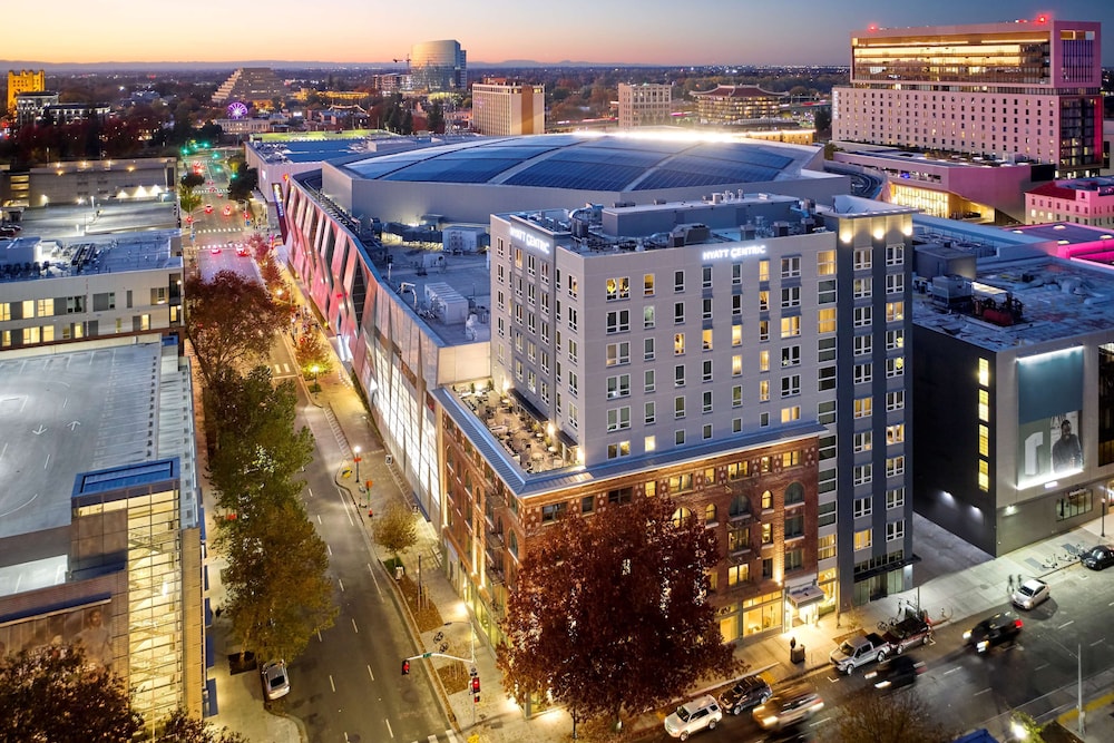 Hyatt Centric Downtown Sacramento 3/34