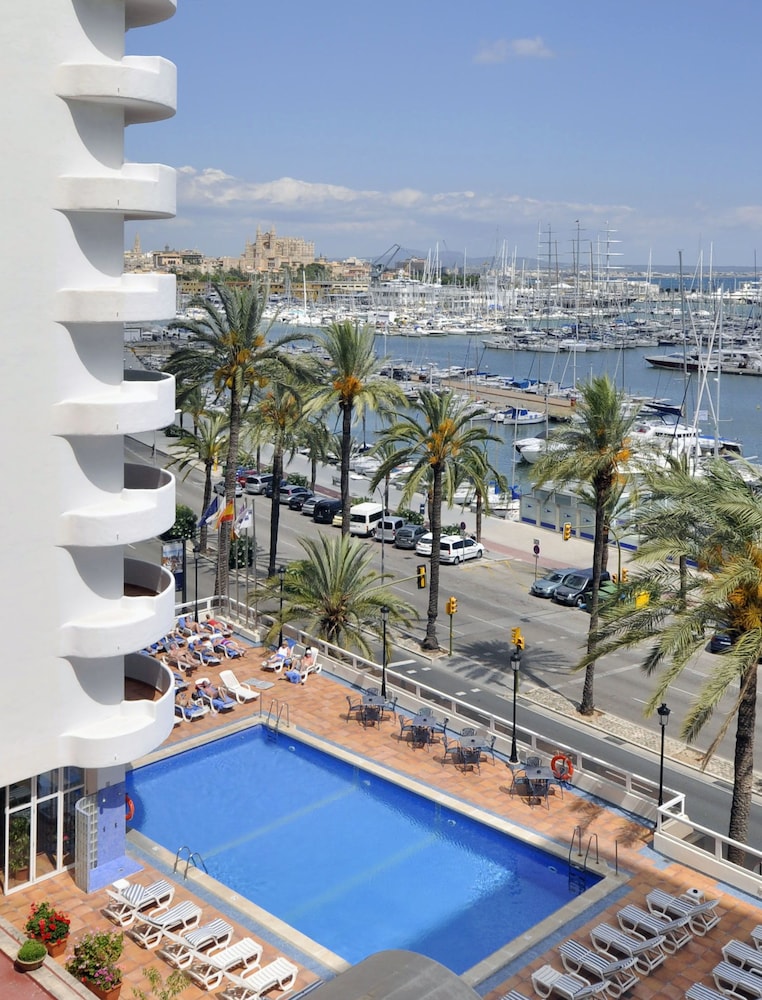 Hotel Palma Bellver Affiliated by Melia 3/70