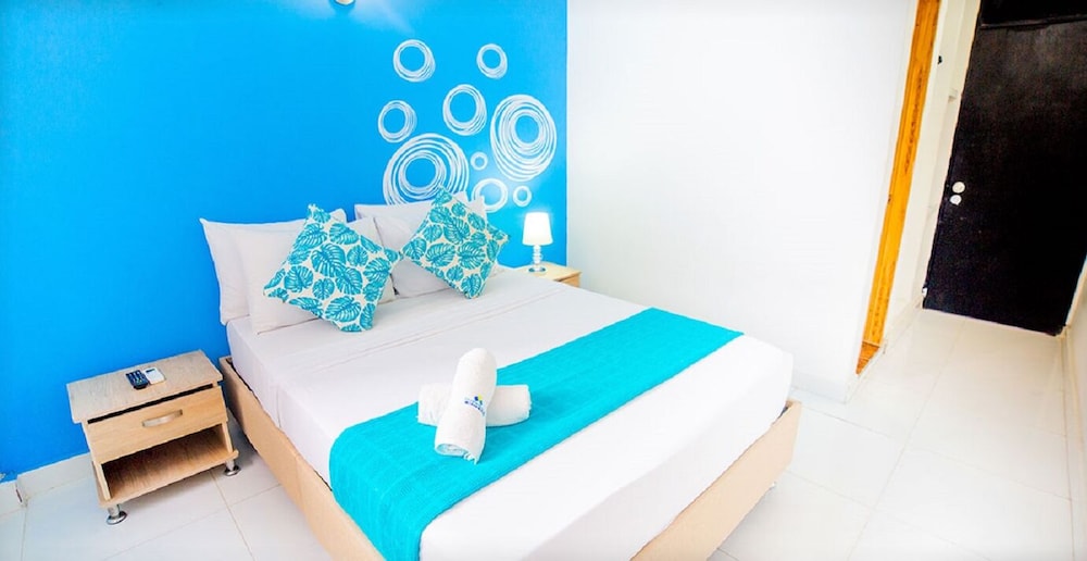 Hotel Taybo Beach 50/83
