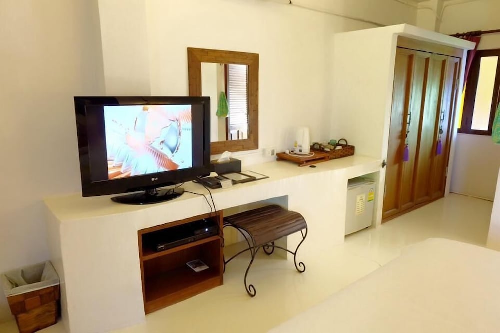 Riad Hua Hin Hotel 20/28