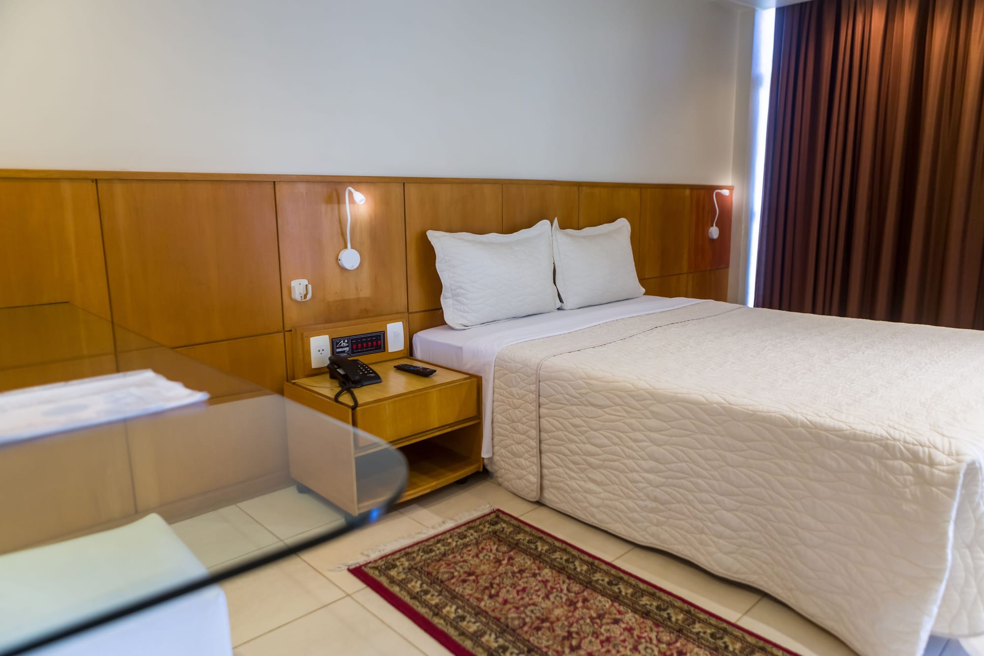 deluxe doble bed