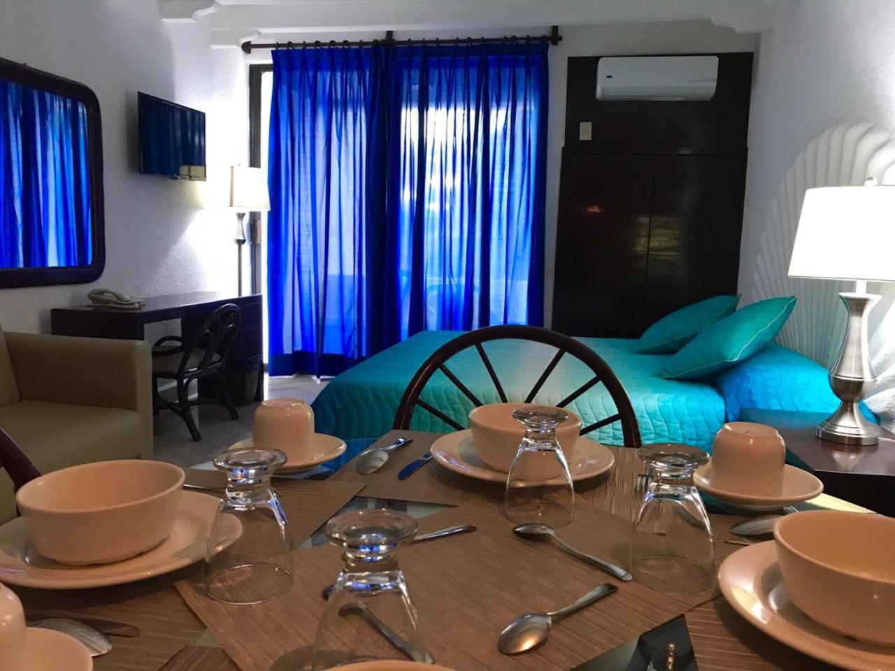 Ixtapa Palace Resort 33/47
