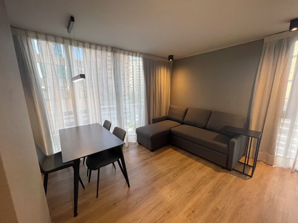 One Manquehue Aparthotel 20/31