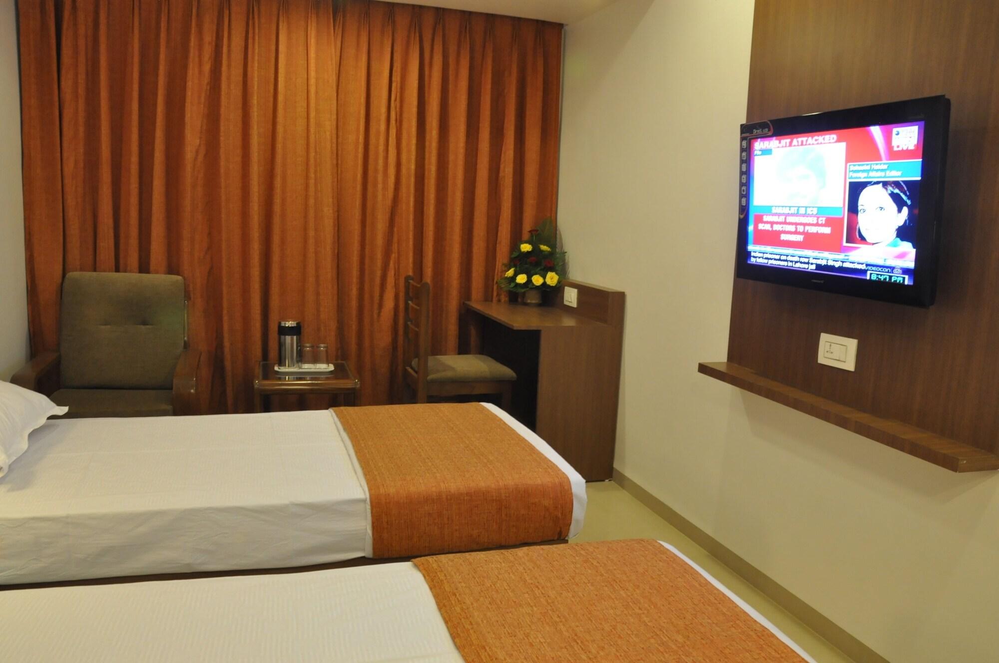 HOTEL KALYAN FATEHGUNJ 9/15