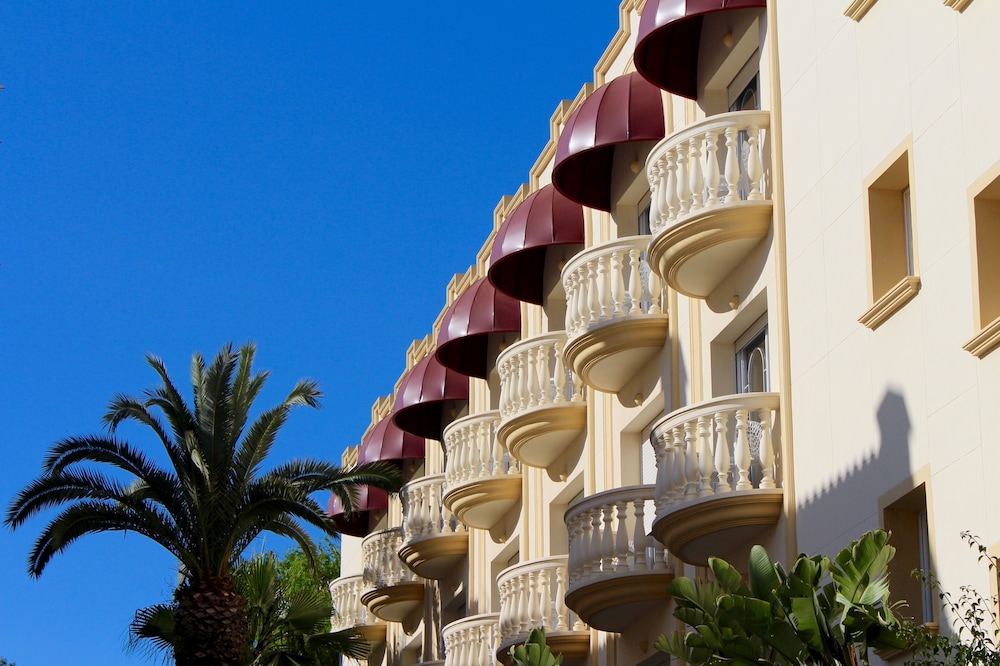 Urh Sitges Playa Hotel 67/69