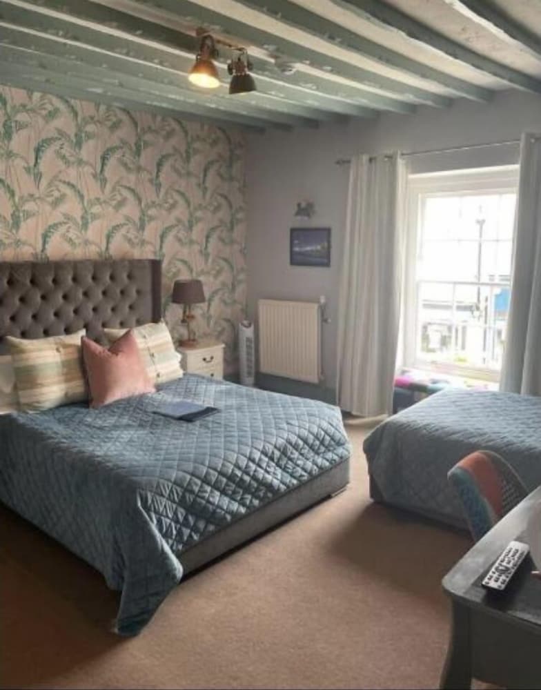 Molesworth Arms Hotel 19/50