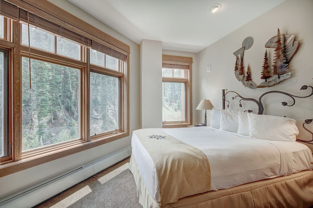 2 Bedrooms, Condo, 2 Queen Beds, 2 Bathrooms, Sofa