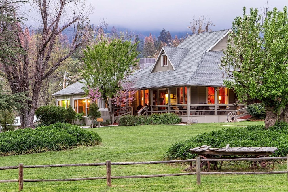 Sierra Sky Ranch 3/57