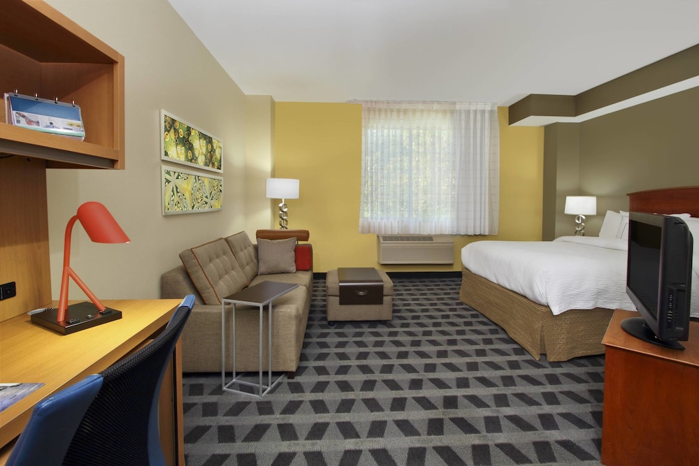 TownePlace Suites by Marriott San Jose Cupertino 12/36