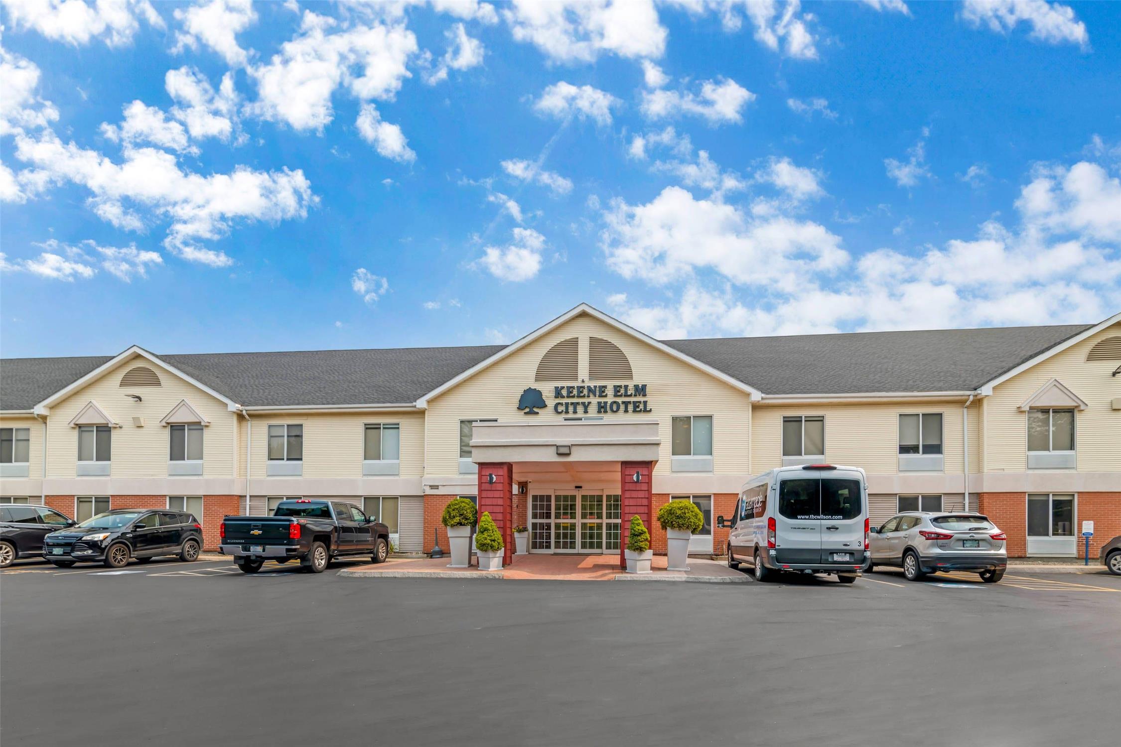 Keene Elm City Hotel, an Ascend Collection Hotel 16/18