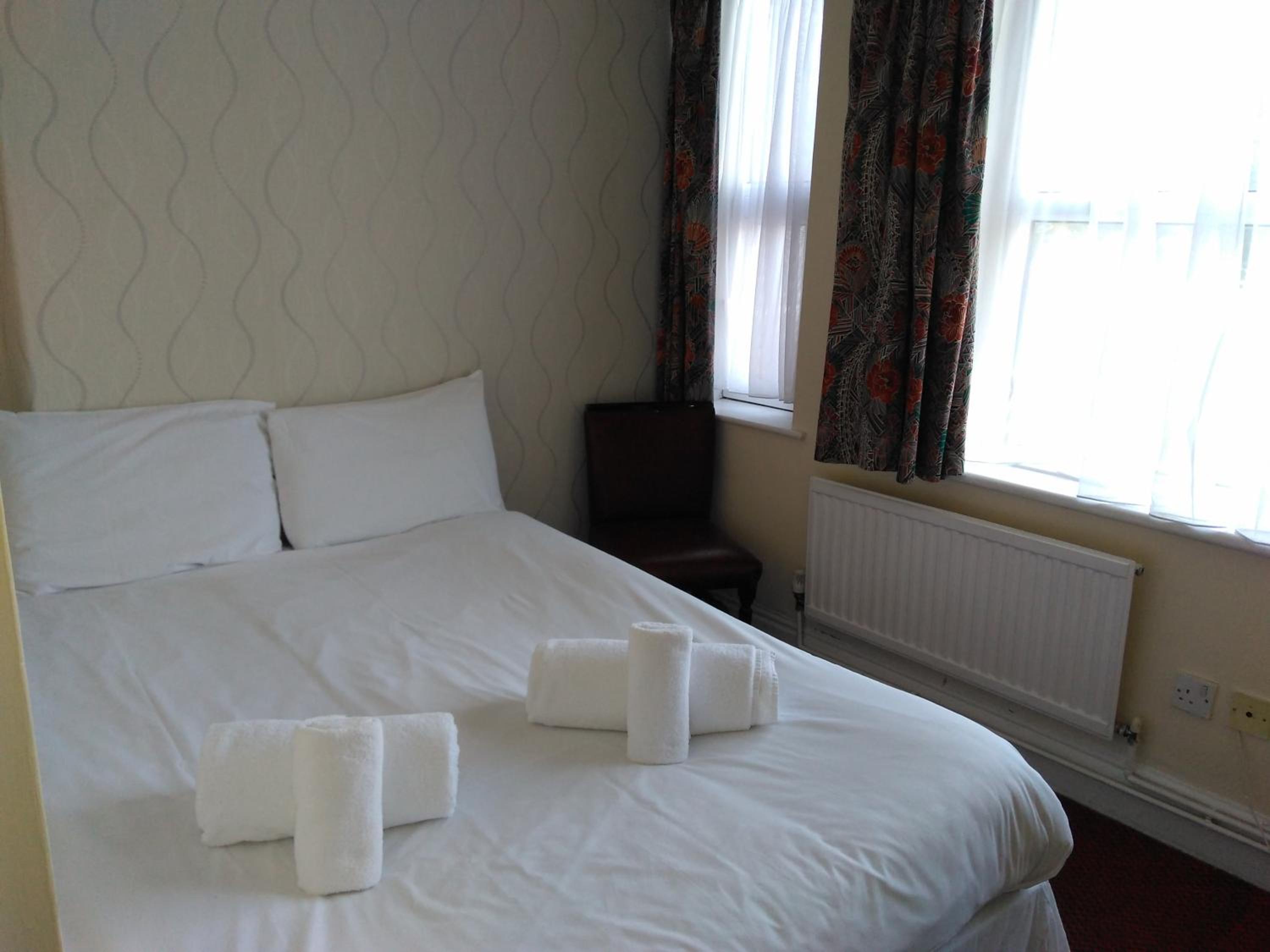 The Crown Hotel 15/37
