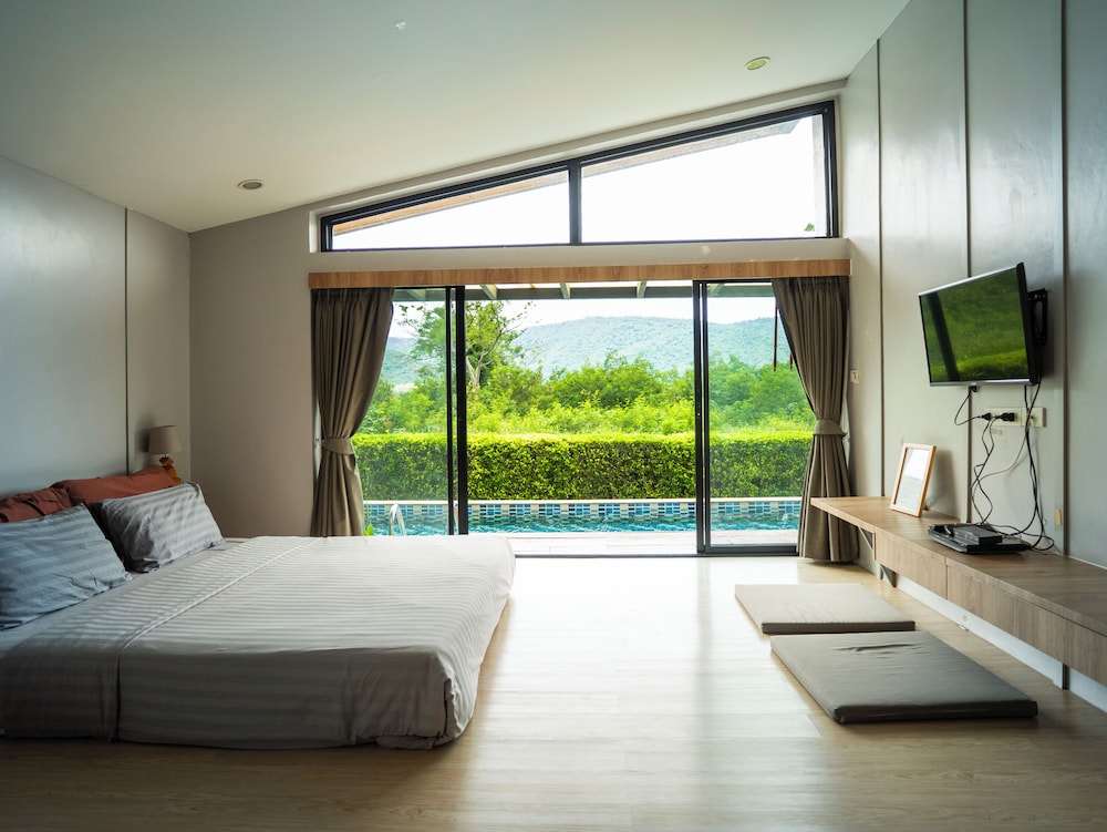 Cottage, 2 Futon Beds, Pool Access، Hyde 198 Homeresort 2/10