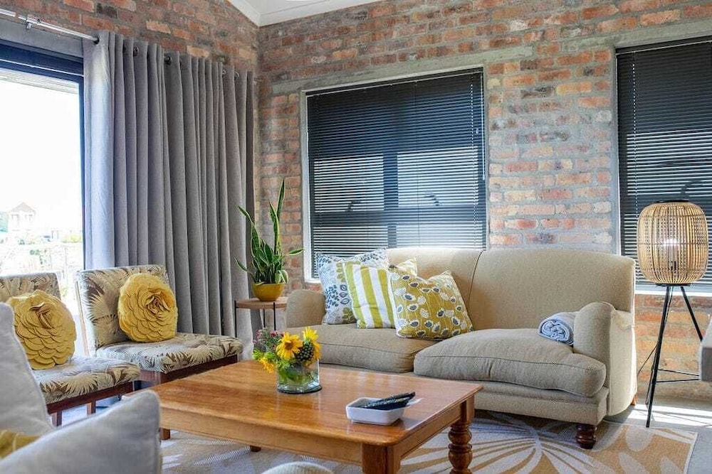 Stay at Friends (Guest house) 31/50