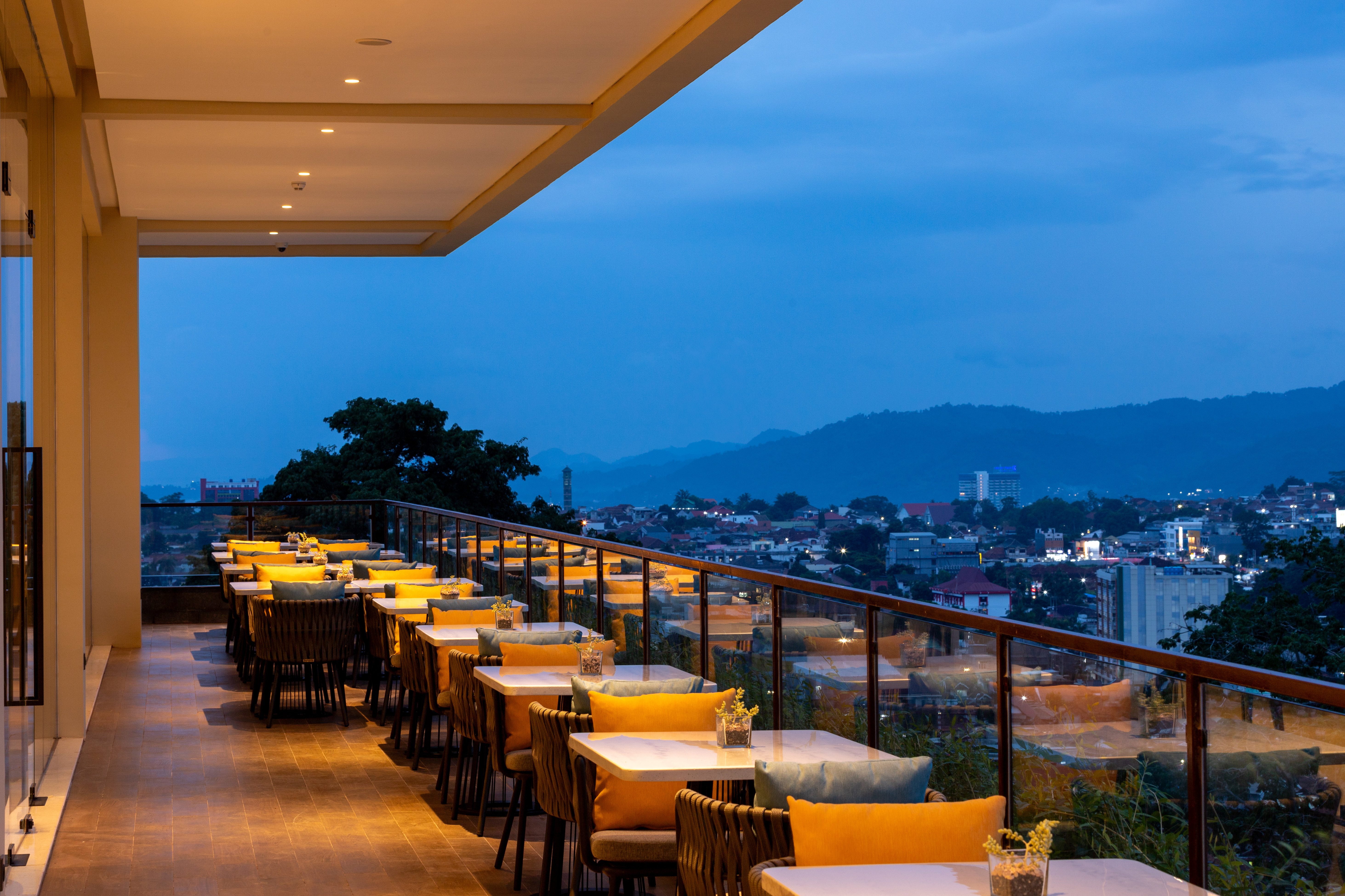 Holiday Inn Lampung Bukit Randu 35/50