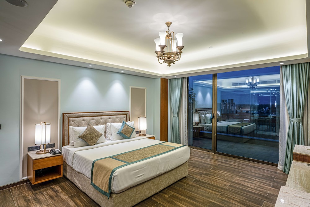 Gift City Club, a member of Radisson Individuals 14/46