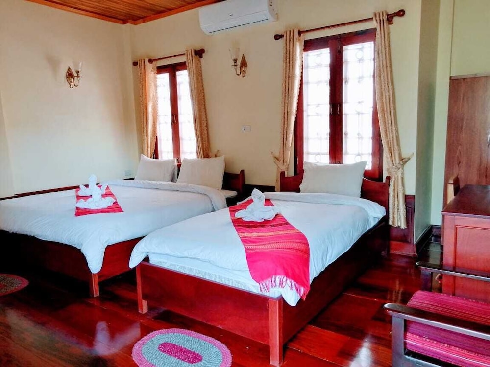 Room, Twin Beds, Phonepraseuth Guesthouse 2/10