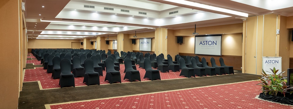 Aston Tanjung Pinang Hotel and Conference Center 50/56