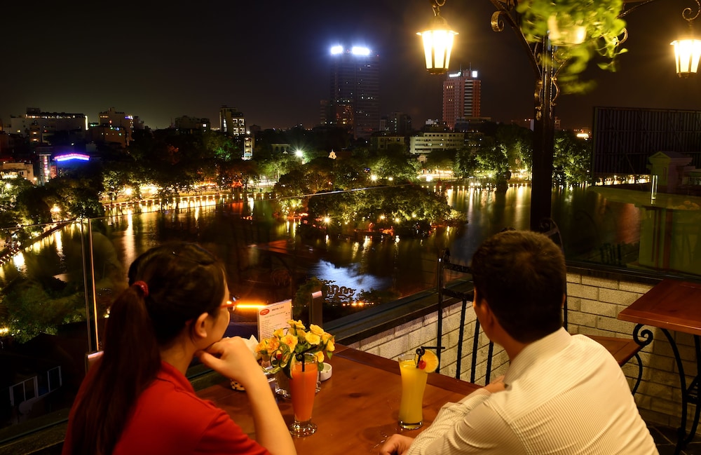 CENTRE POINT HANOI HOTEL 42/62