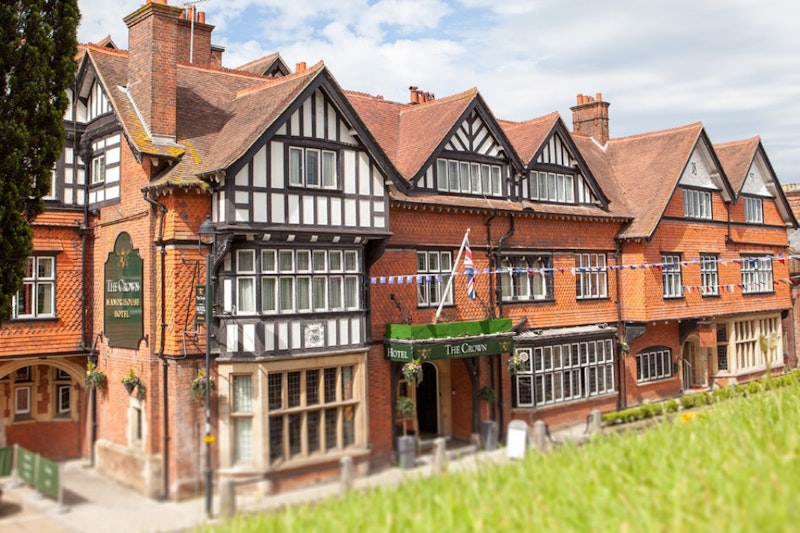 The Crown Manor House Hotel 2/42