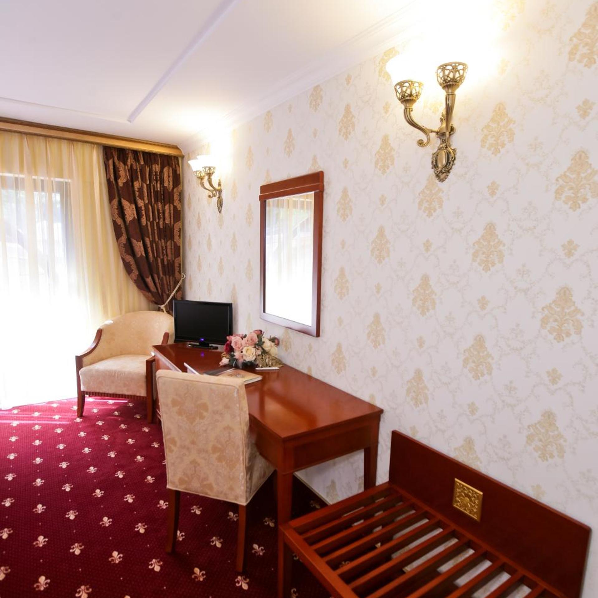Hotel Restaurant La Castel 28/50