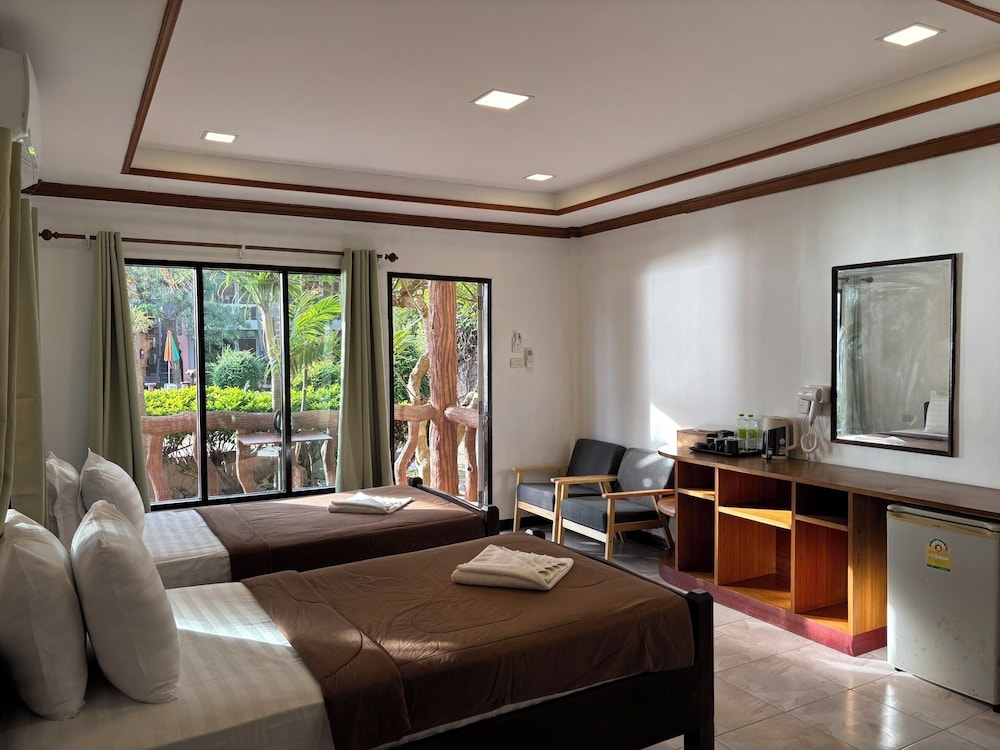 Friendly Resort & Spa 34/42