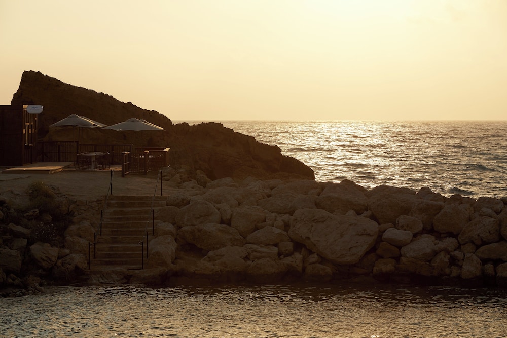 Mare Paphos 46/50