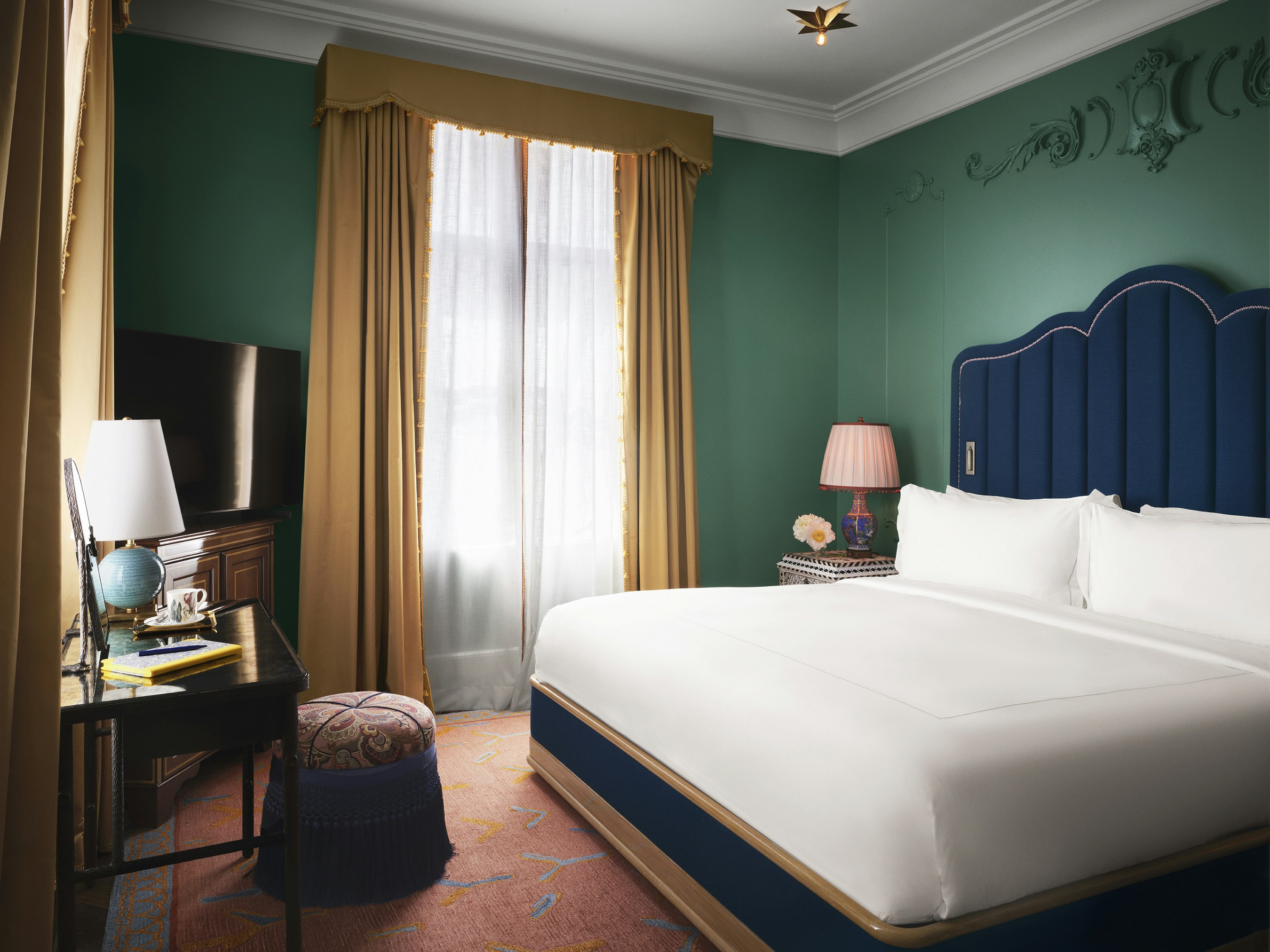 The Fifth Avenue Hotel 20/50
