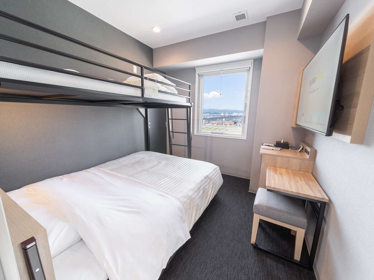 ROOM, BUNK BED
