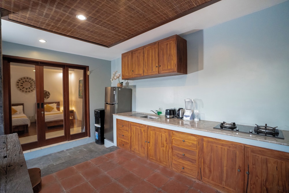 Kusuma Living and Villa Seminyak 8/56