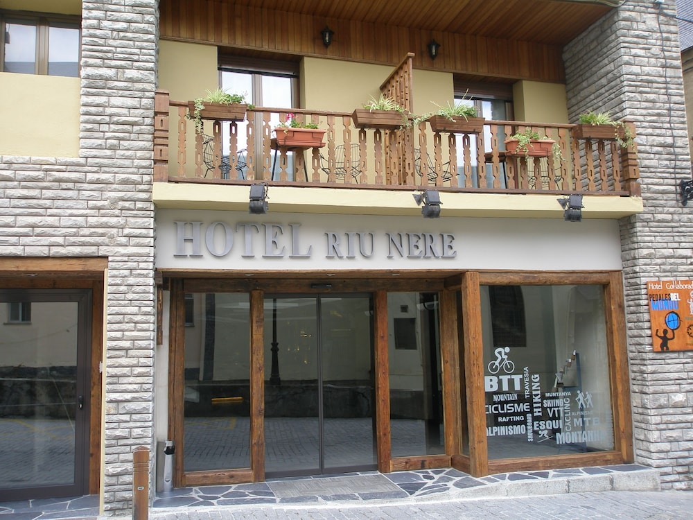 Hotel Riu Nere 3/75