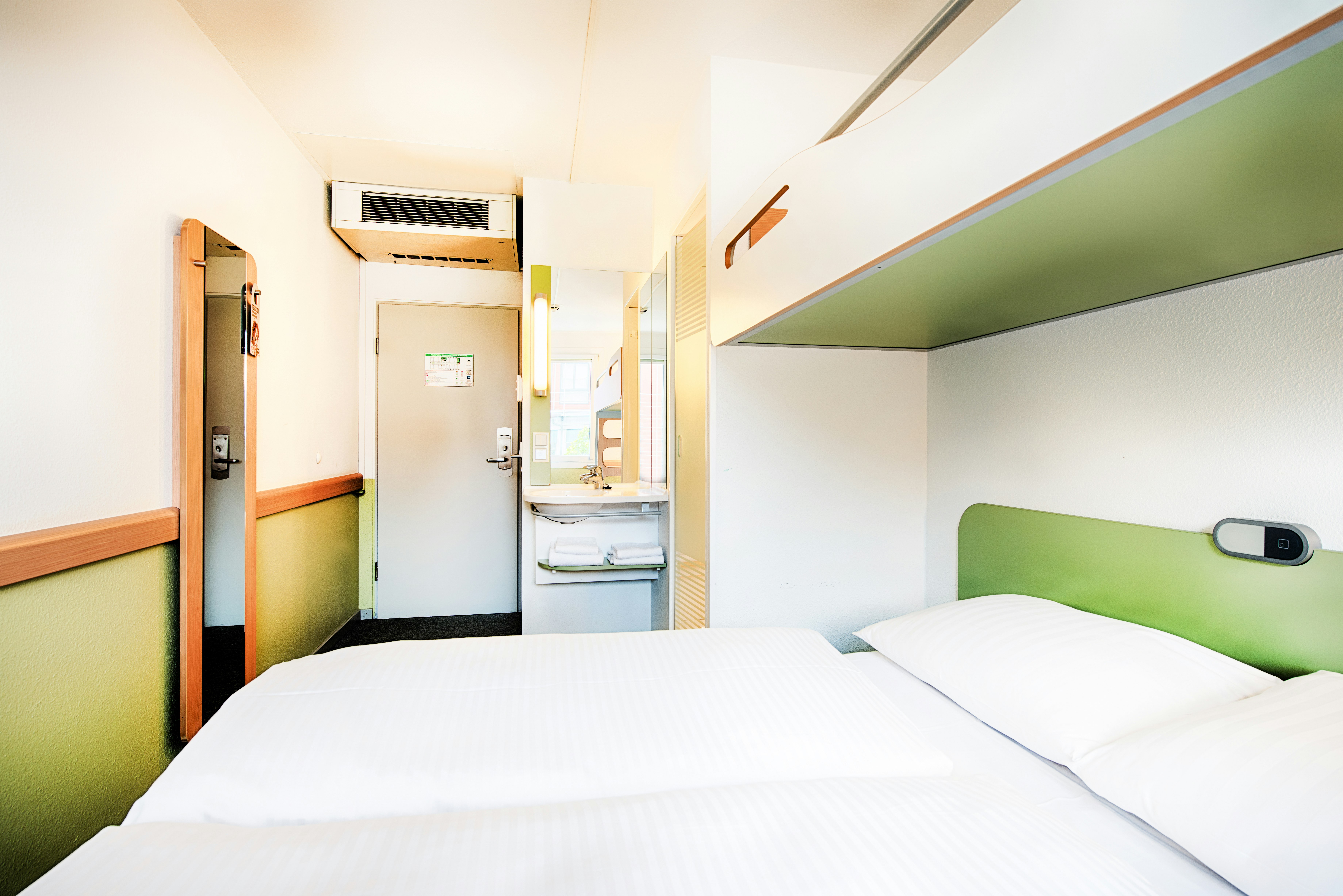 B&B Hotel Munchen Garching 12/23