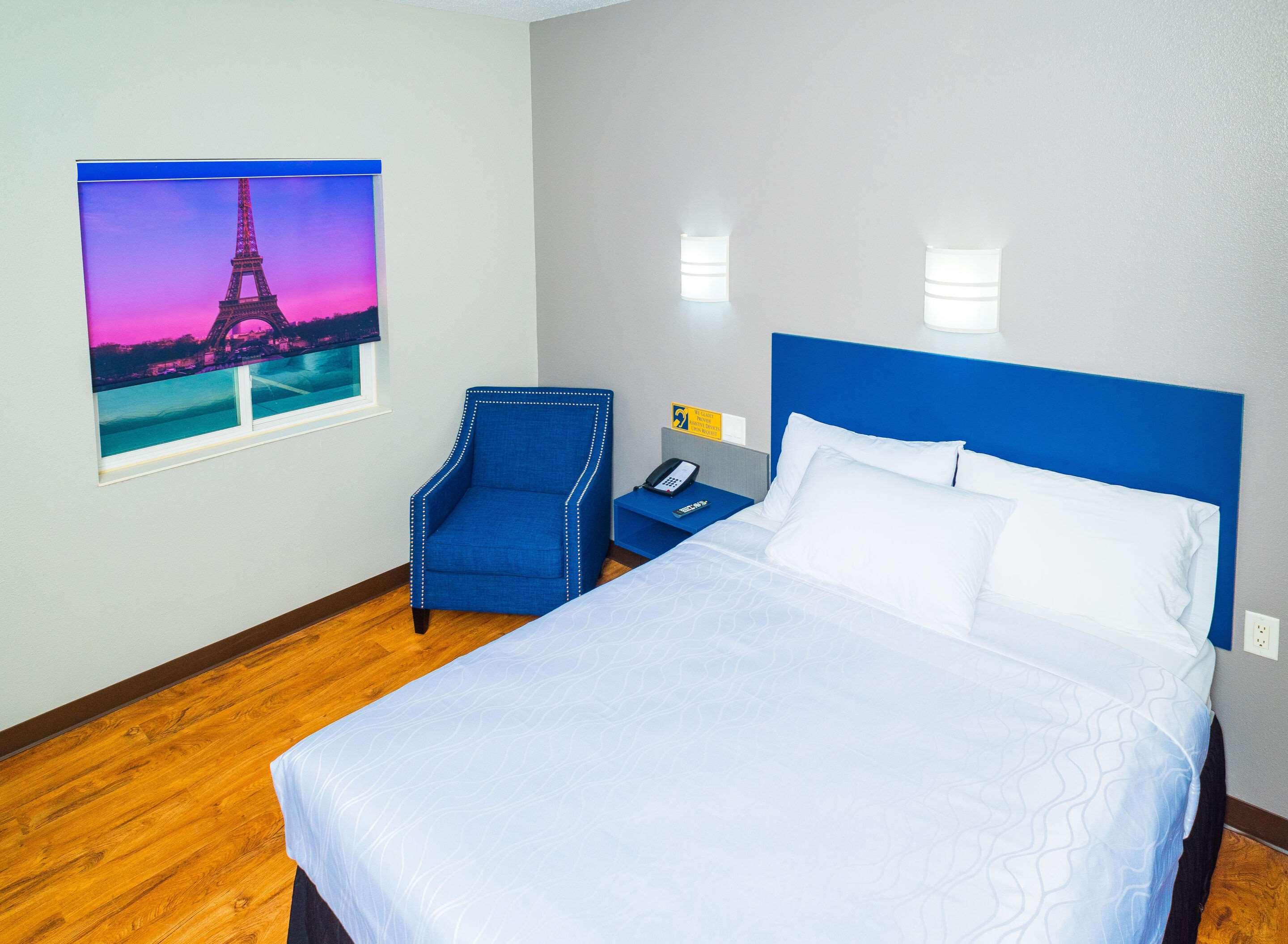 Room, Queen Bed