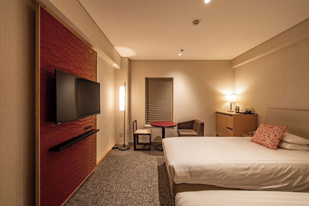 Kyoto Tokyu Hotel 18/98